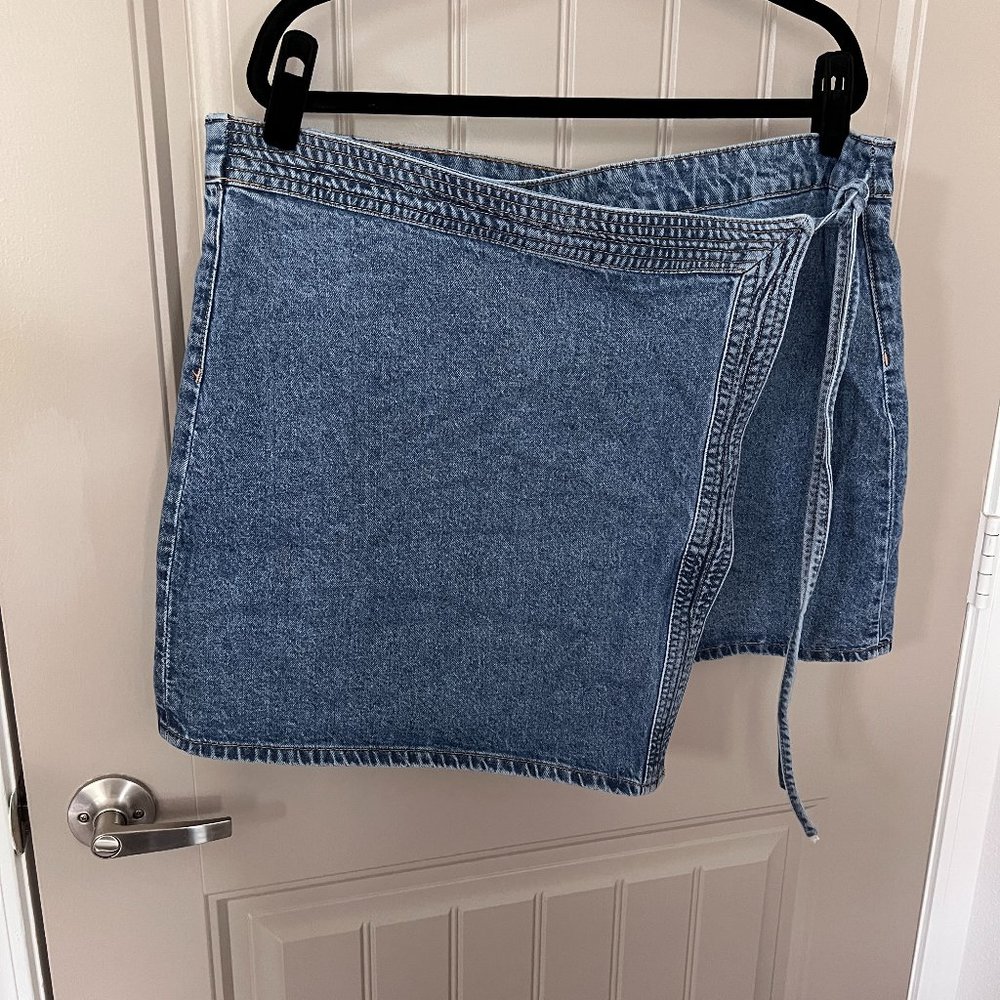 H&M Denim Wrap Skirt - XXL